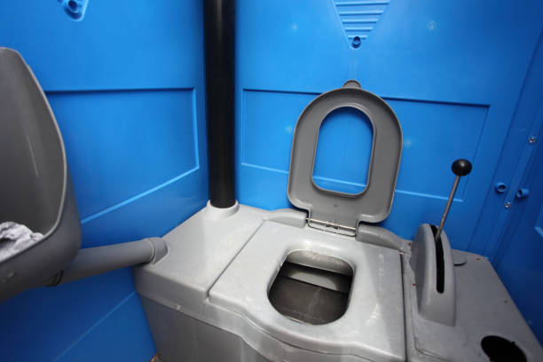 Best Construction site porta potty rental  in Albion, IL